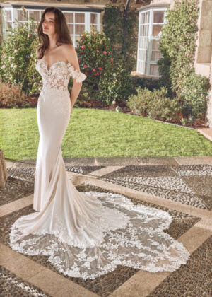 Laura by Alberto Palatchi Manchester