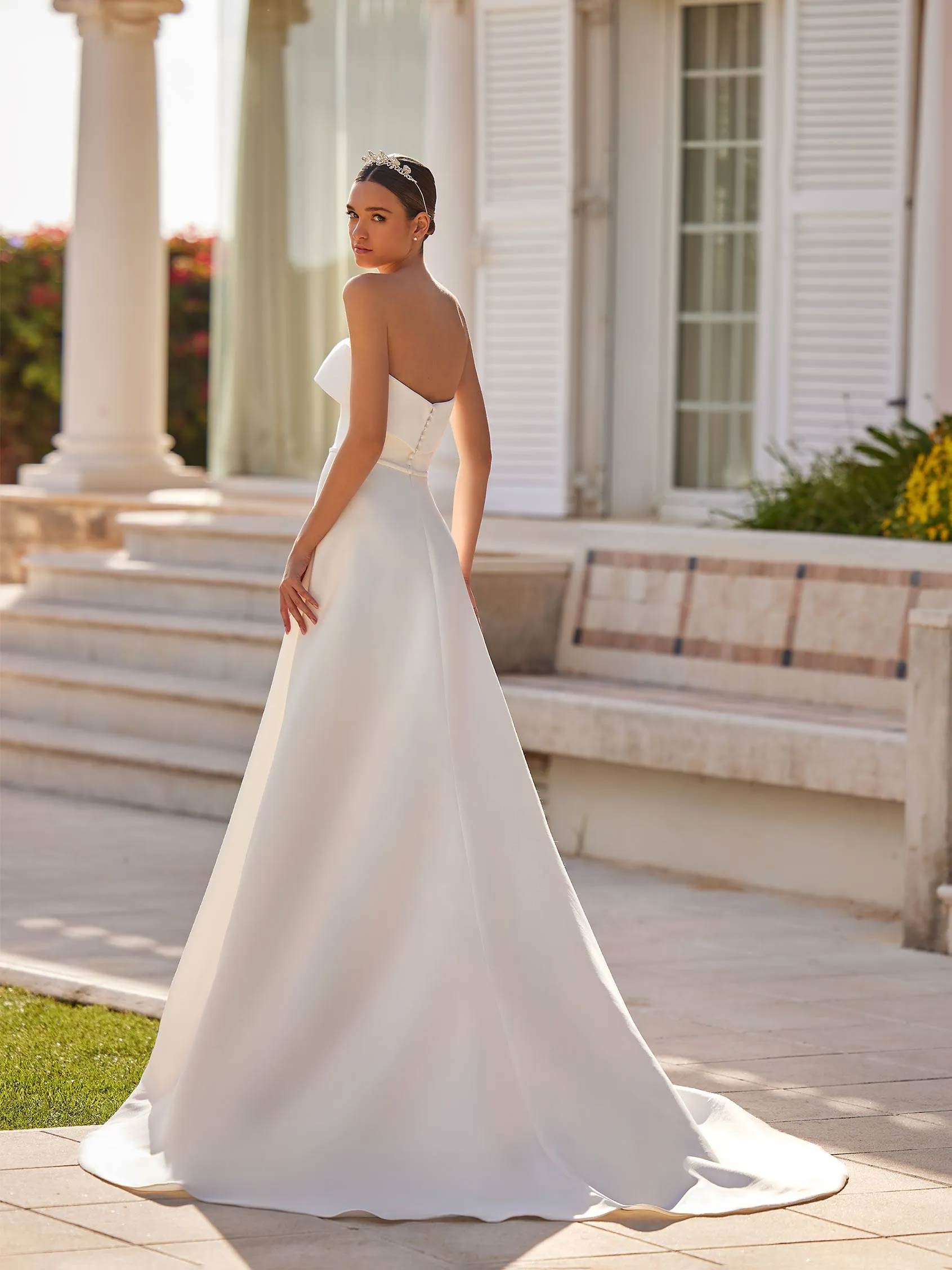 eleonor house of st patrick wedding dress