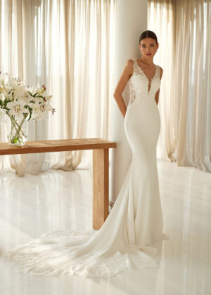 elsie house of st patrick wedding dress