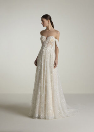 theme house of st patrick wedding dress